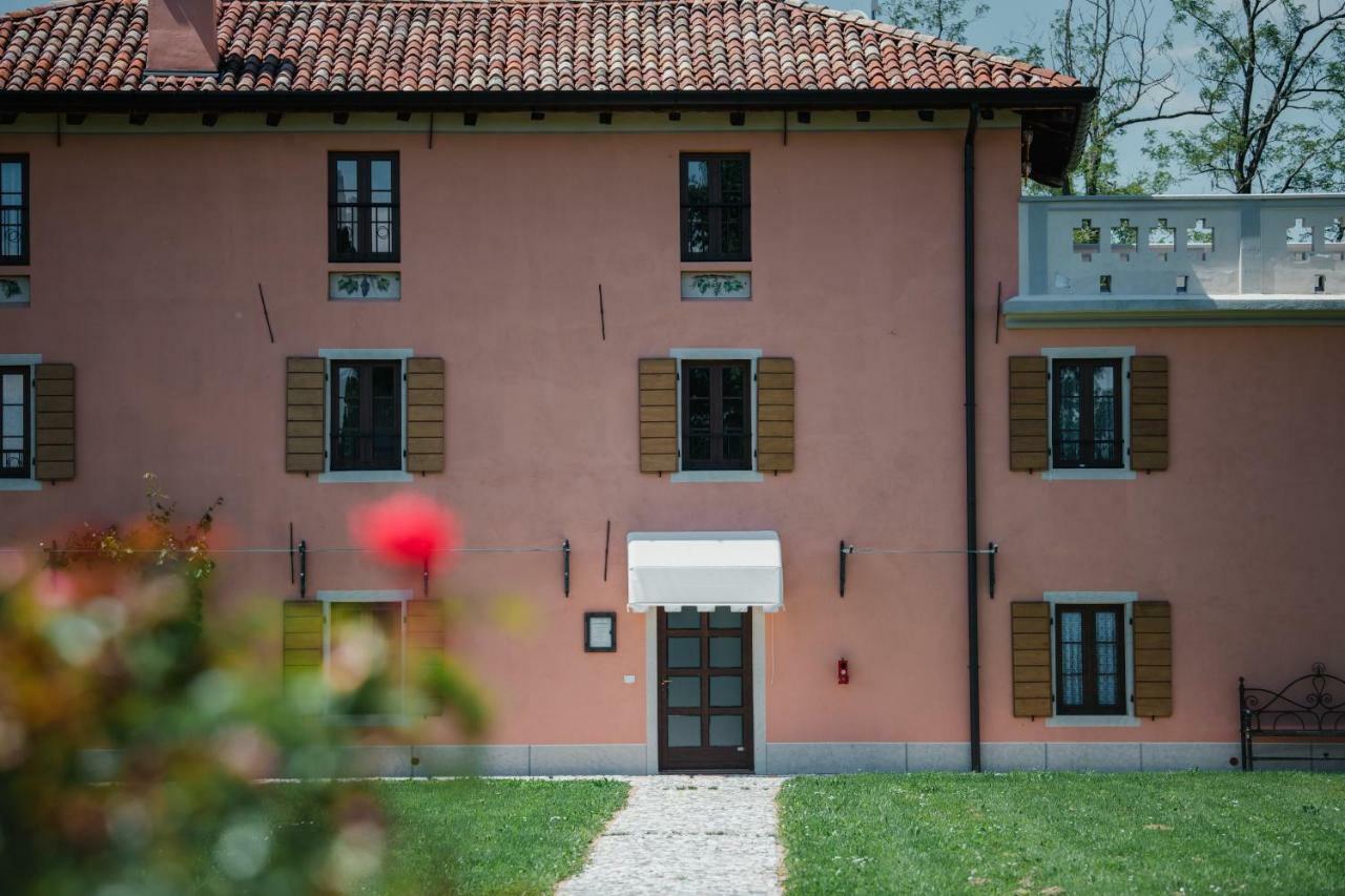 Casale In Collina Guest House Capriva del Friuli Exterior foto